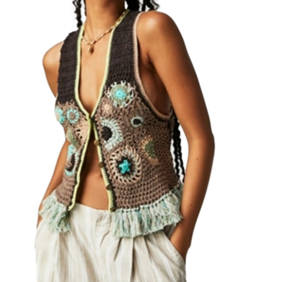 Free People Desert Rose Crochet Vest  *Sold Out Style NWT Sz XS - Picture 2 of 7